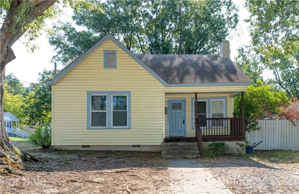 301 Jones Avenue - Photo 1