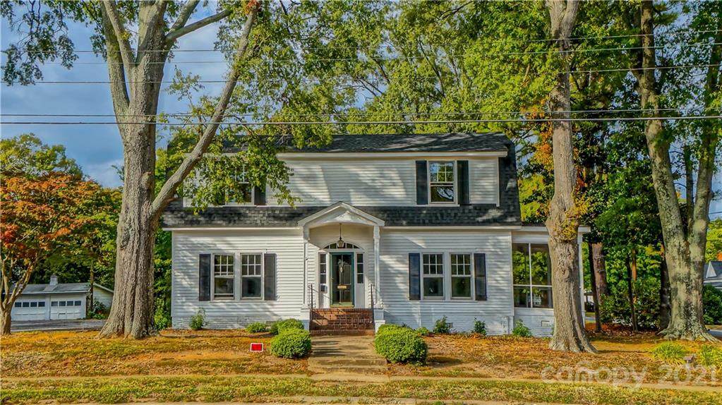 640 Main Street - Photo 1