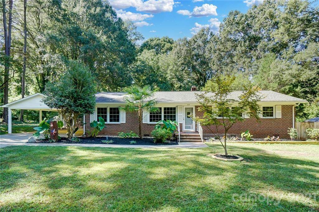 212 Springdale Drive - Photo 1
