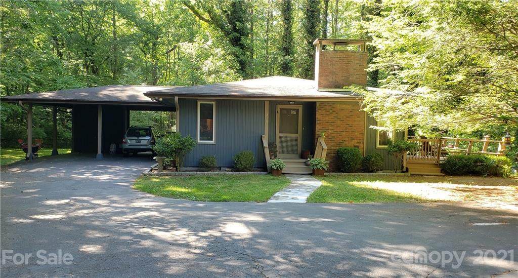 330 Greenwood Lane - Photo 1