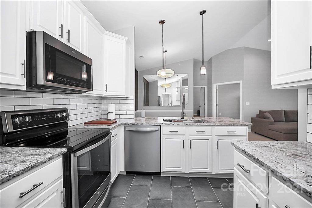 11717 Ridgeway Park Drive - Photo 1