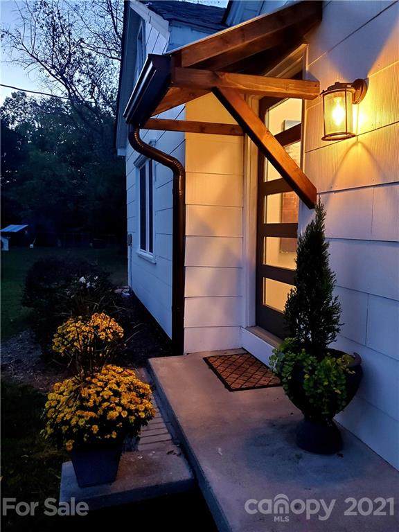 2331 Dixon Road - Photo 1