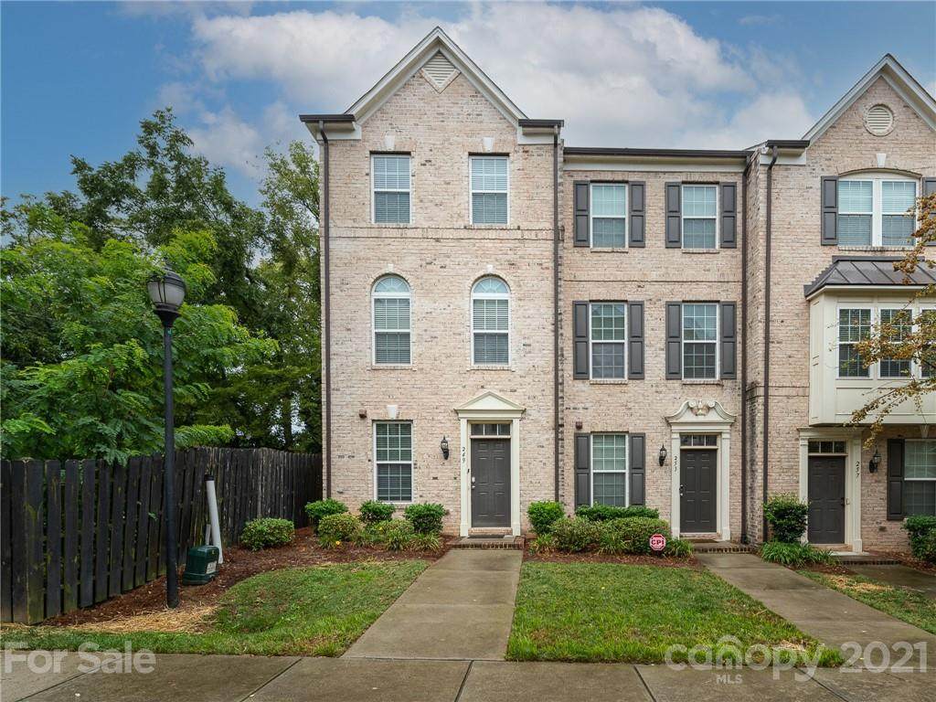 249 Irwin Avenue - Photo 1