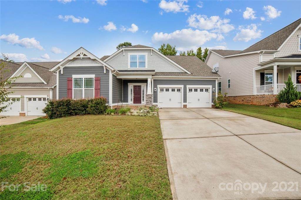 1054 Cameron Creek Parkway - Photo 1