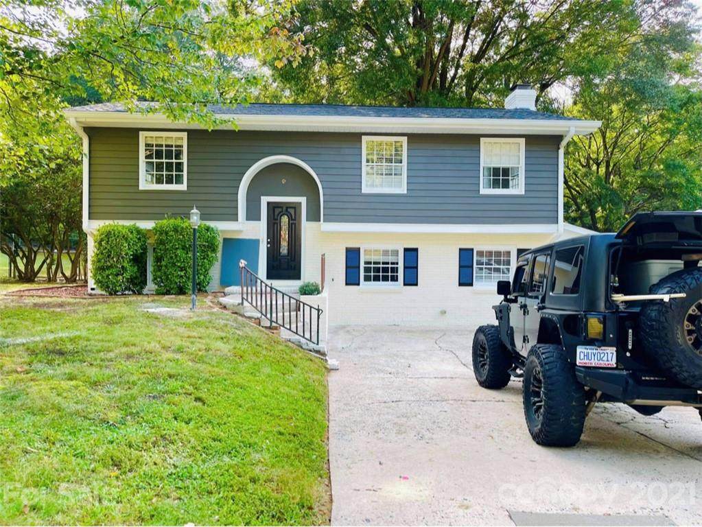 406 Meadow View Drive - Photo 1