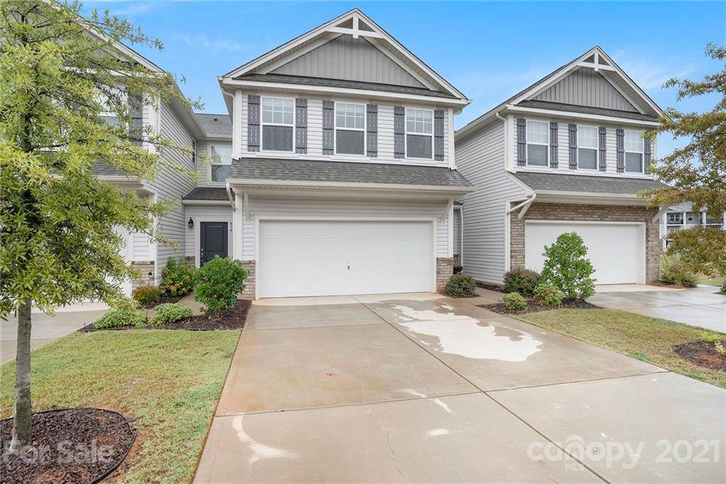 412 Tayberry Lane - Photo 1