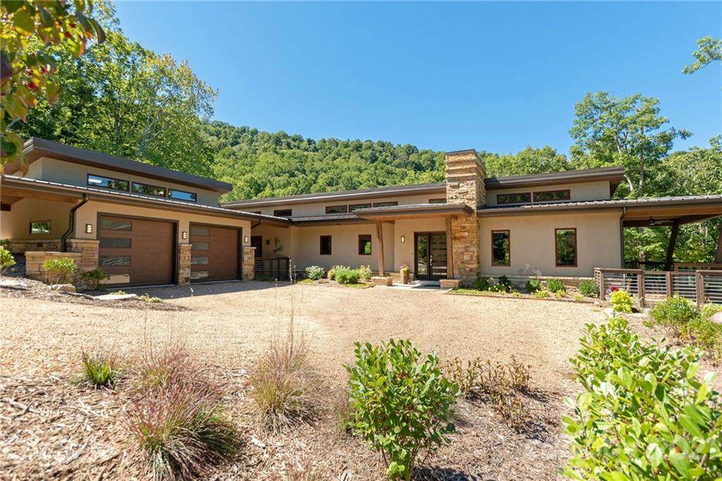 121 High Hickory Trail - Photo 1