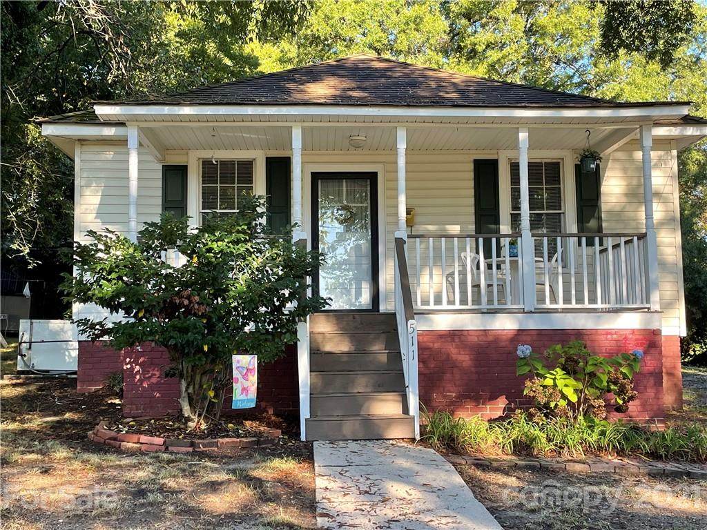511 East Avenue - Photo 1