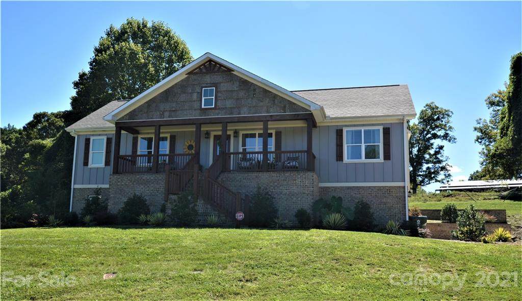 131 Maplewood Court - Photo 1