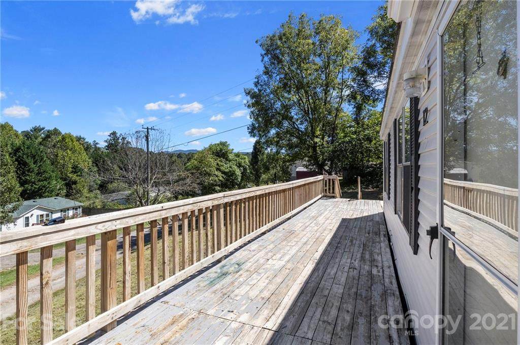 12 Springlawn Way - Photo 1