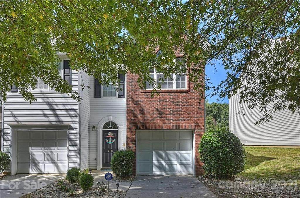 2137 Whispering Way - Photo 1