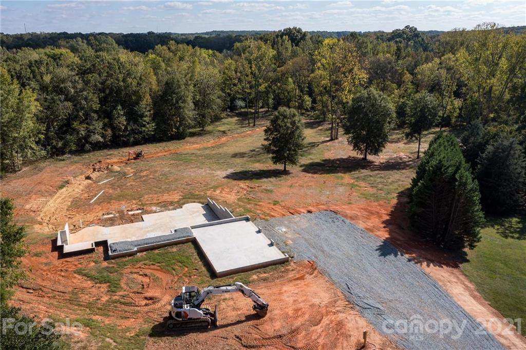 1430 Rosehill Drive - Photo 1