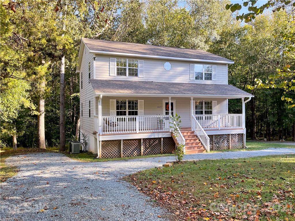 6805 Aerowood Circle - Photo 1