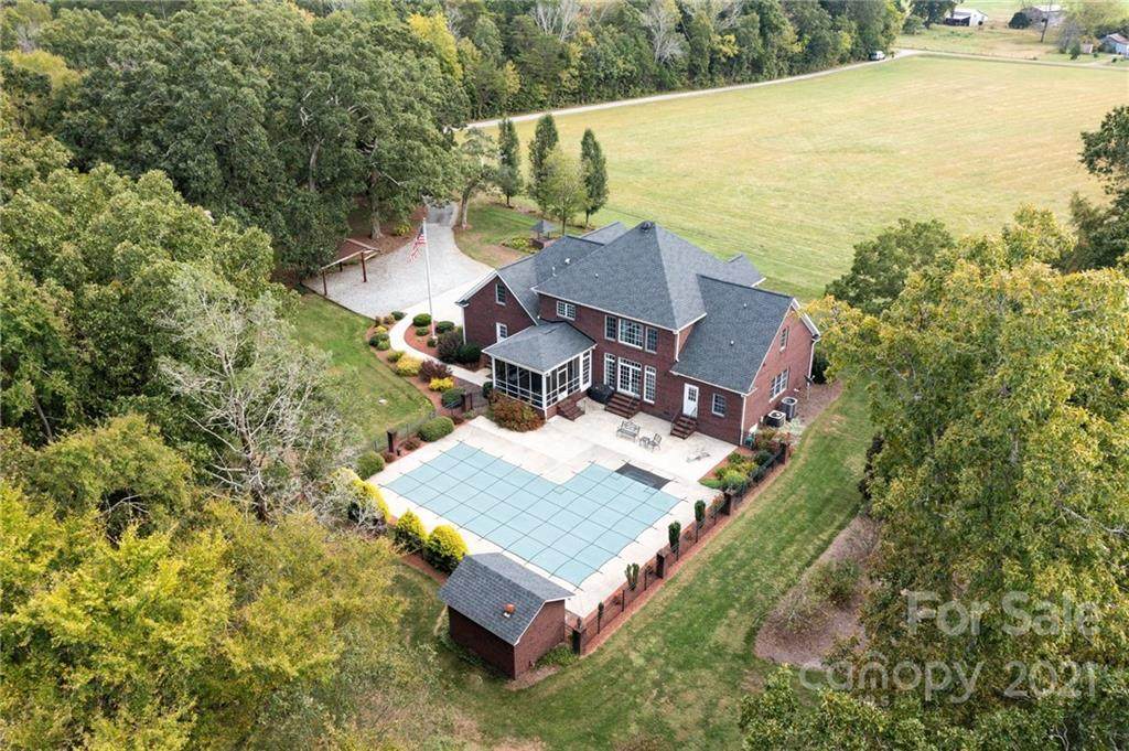 2420 South River Church Road - Photo 1