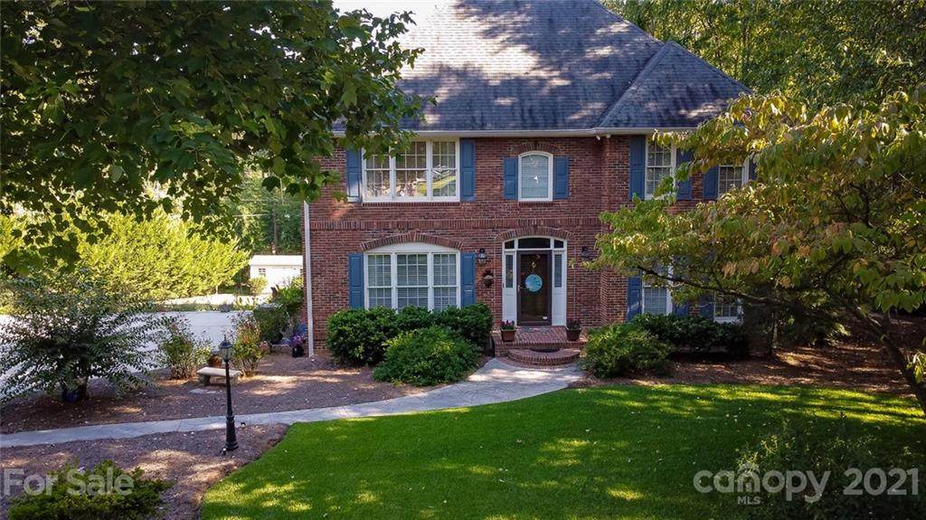 131 Friendfield Drive - Photo 1