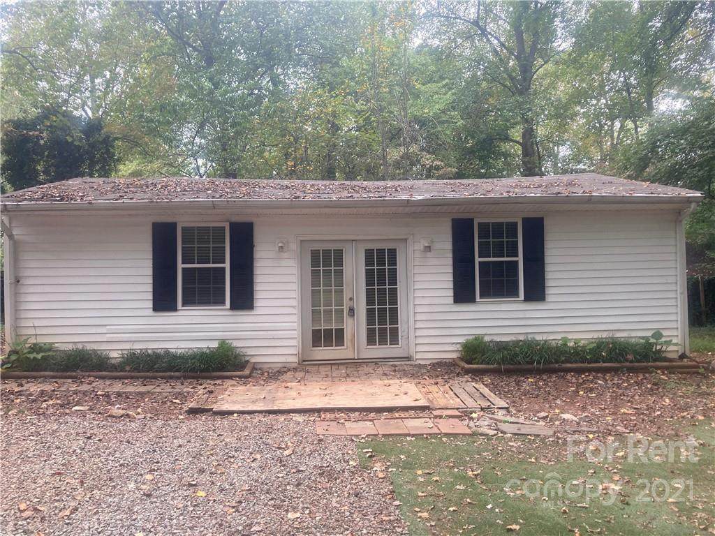 3110 Overbrook Terrace - Photo 1