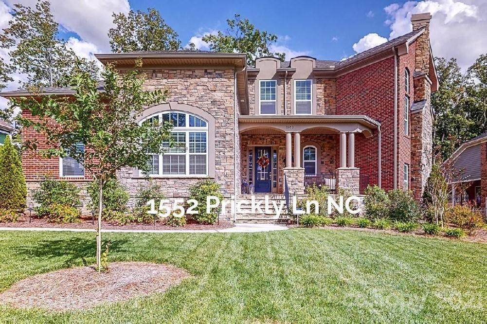 1552 Prickly Lane - Photo 1