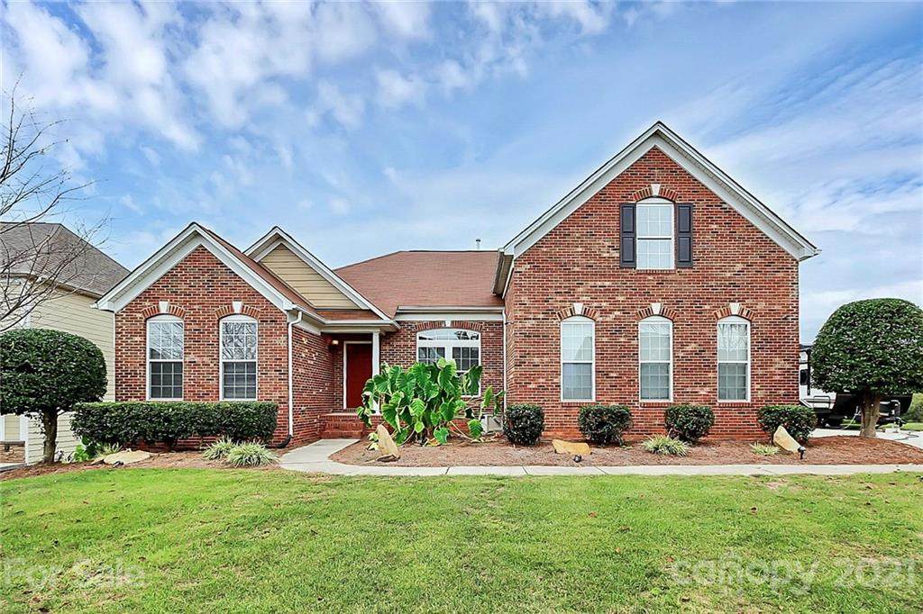 1922 Seefin Court - Photo 1