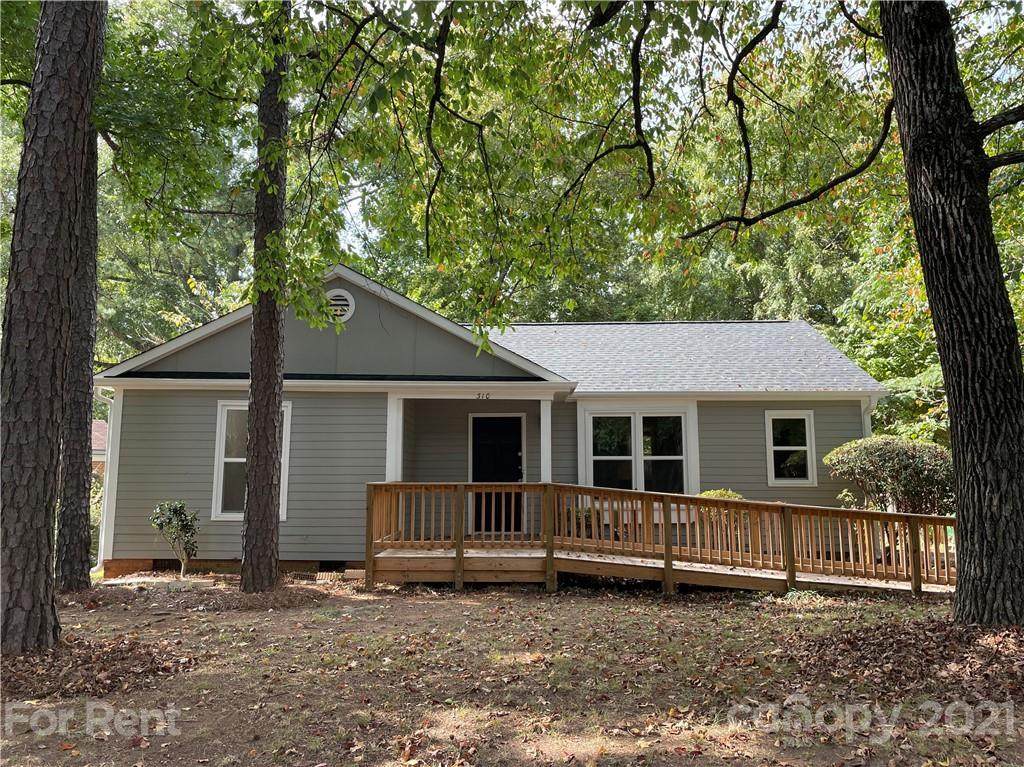 310 Cherrywood Lane - Photo 1