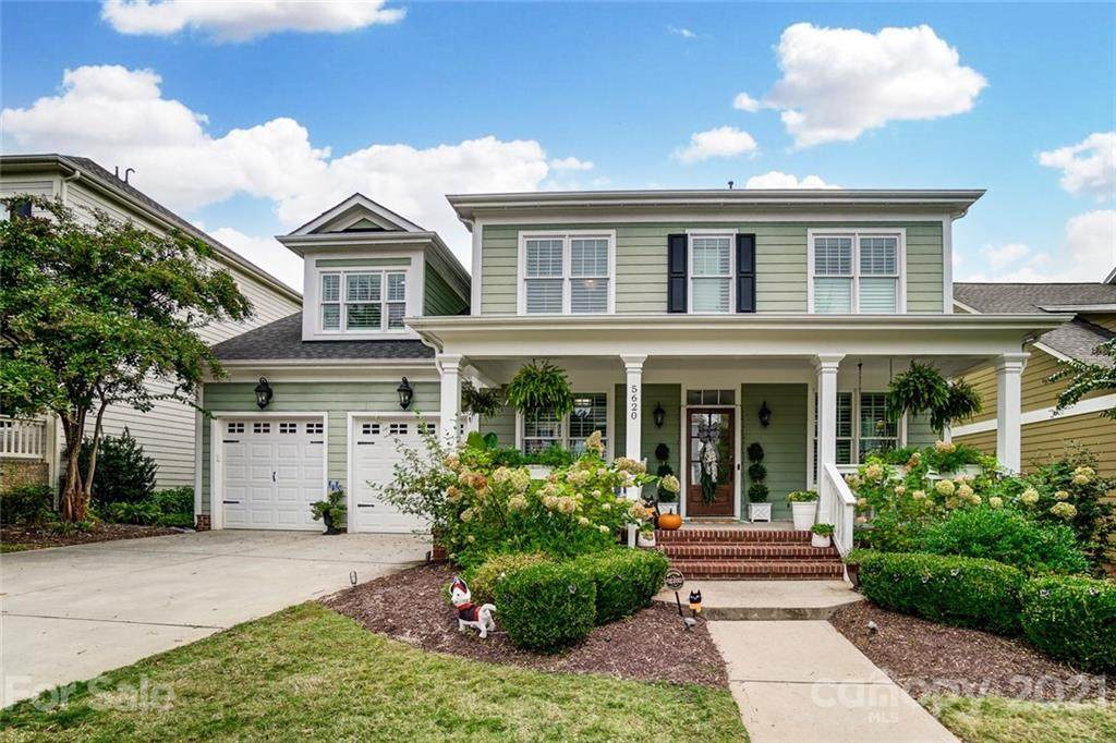 5620 Morris Hunt Drive - Photo 1