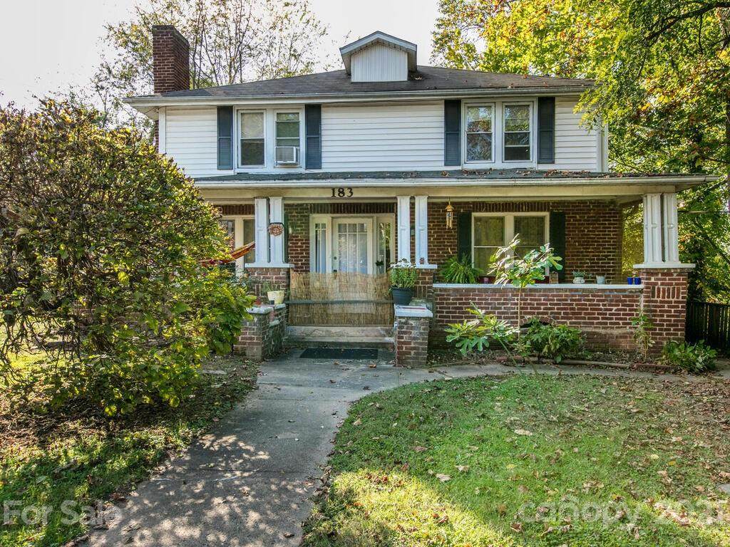 183 Riverview Drive - Photo 1