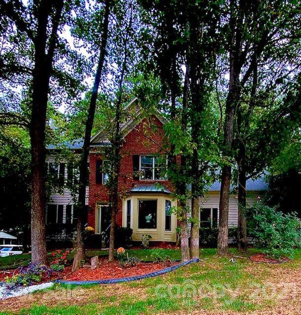 7923 Harrington Woods Road - Photo 1