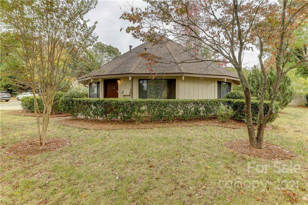 4089 Windward Drive - Photo 1