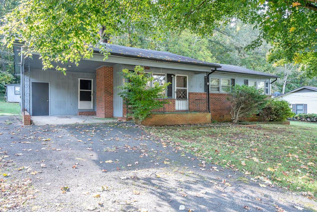 807 Crestridge Road - Photo 1