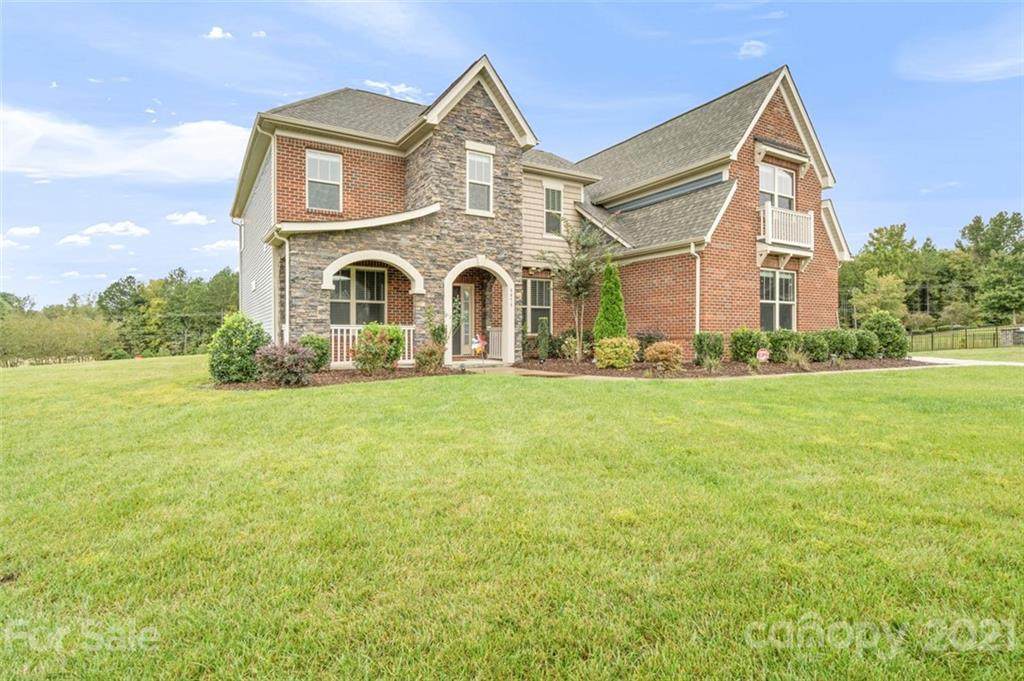 4475 Fuda Court - Photo 1