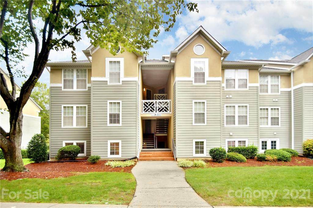 19831 Henderson Road - Photo 1