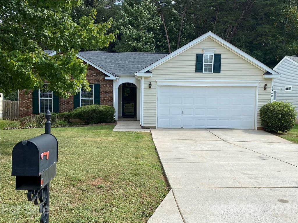 7940 Travers Run Drive - Photo 1