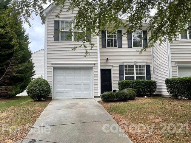 7526 Abigail Glen Drive - Photo 1