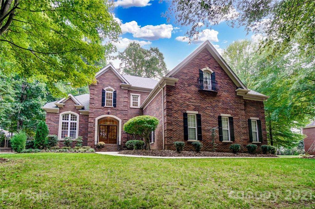 8028 Garnkirk Drive - Photo 1