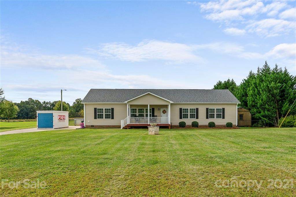 518 Mills Garden Road - Photo 1