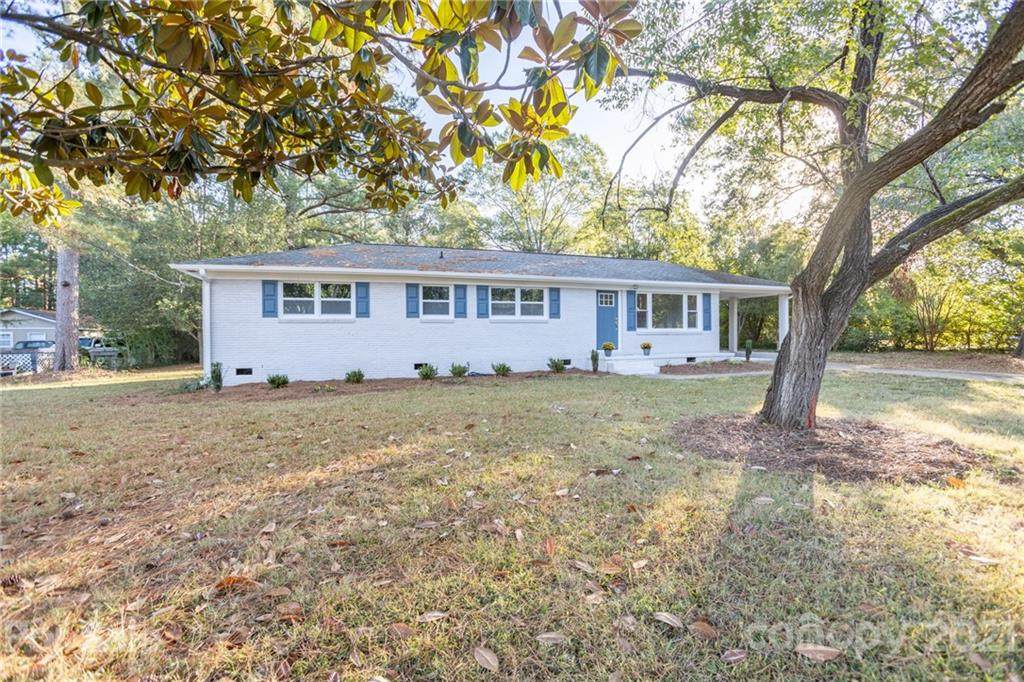 773 Schuyler Drive - Photo 1