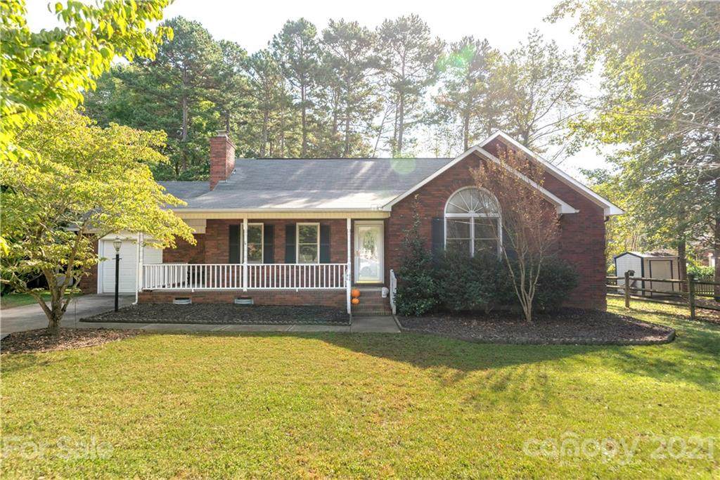 113 Paddington Drive - Photo 1