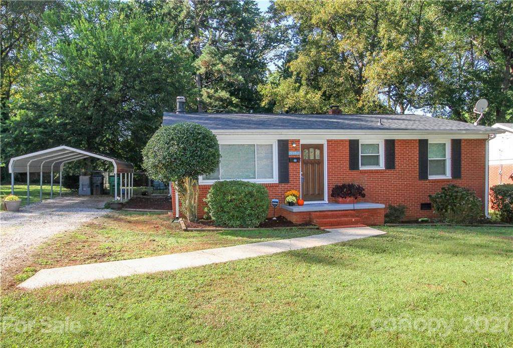 5052 Erickson Road - Photo 1