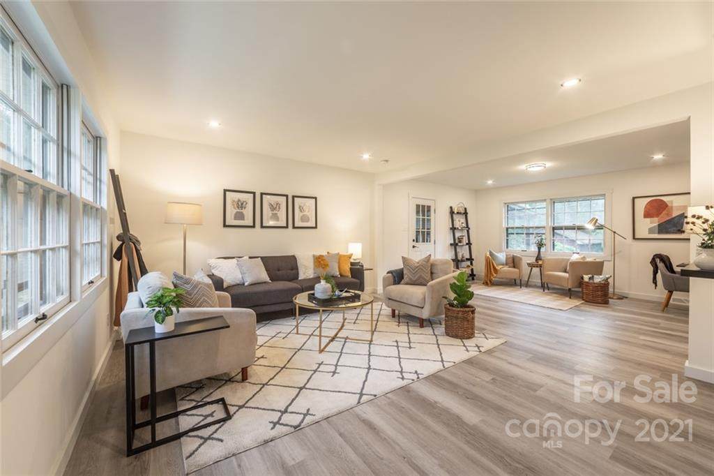 908 Tally Ho Court - Photo 1