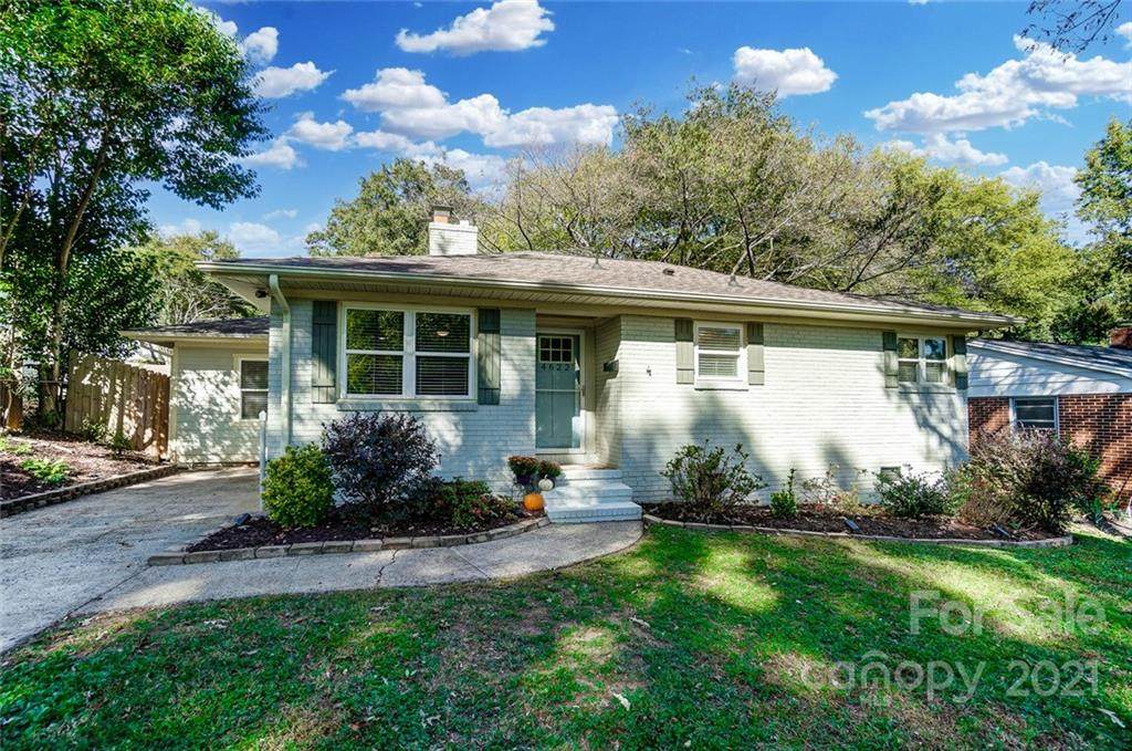4622 General Pershing Drive - Photo 1