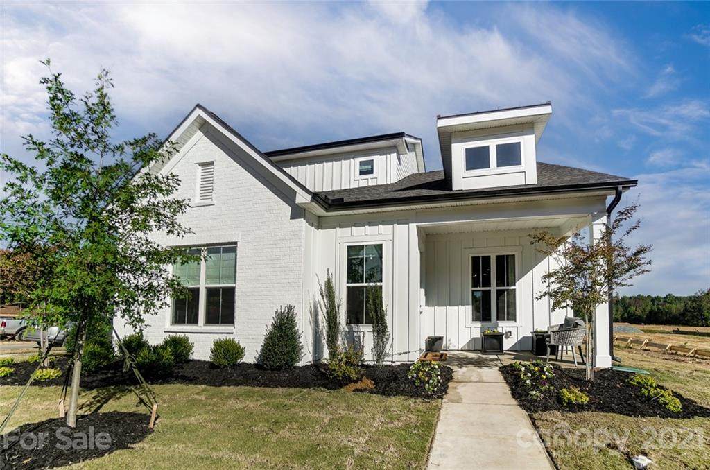 5125 Whitman Avenue - Photo 1
