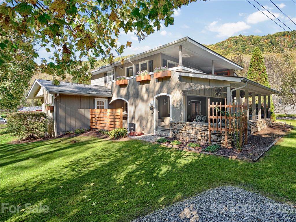 5 Country Meadows Lane - Photo 1
