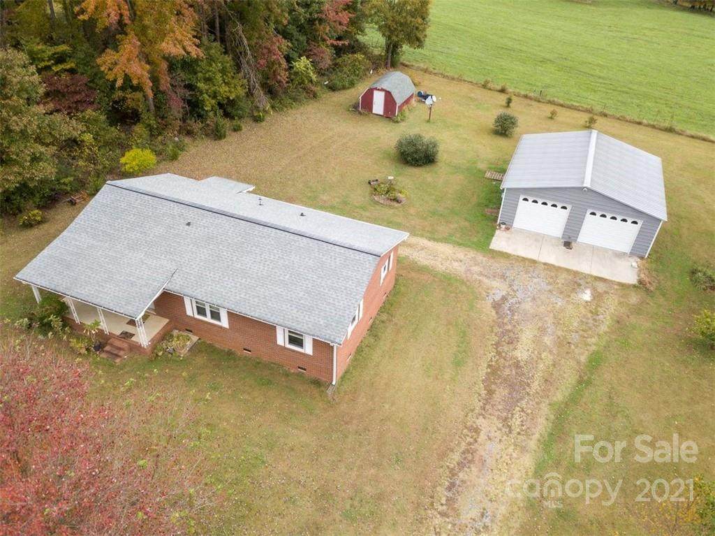 380 Lackey Farm Road - Photo 1