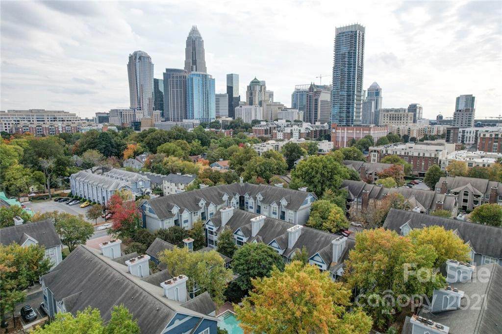 505 Graham Street - Photo 1
