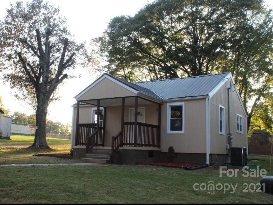 31 20TH Street - Photo 1