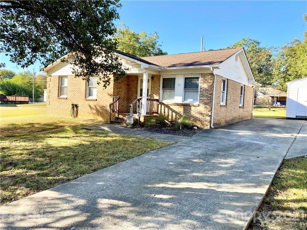 8107 Wynnview Road - Photo 1
