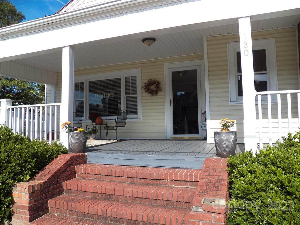120 Concord Road - Photo 1