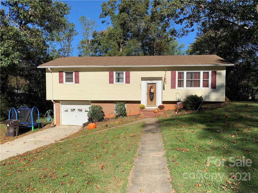 8015 Oak Street - Photo 1