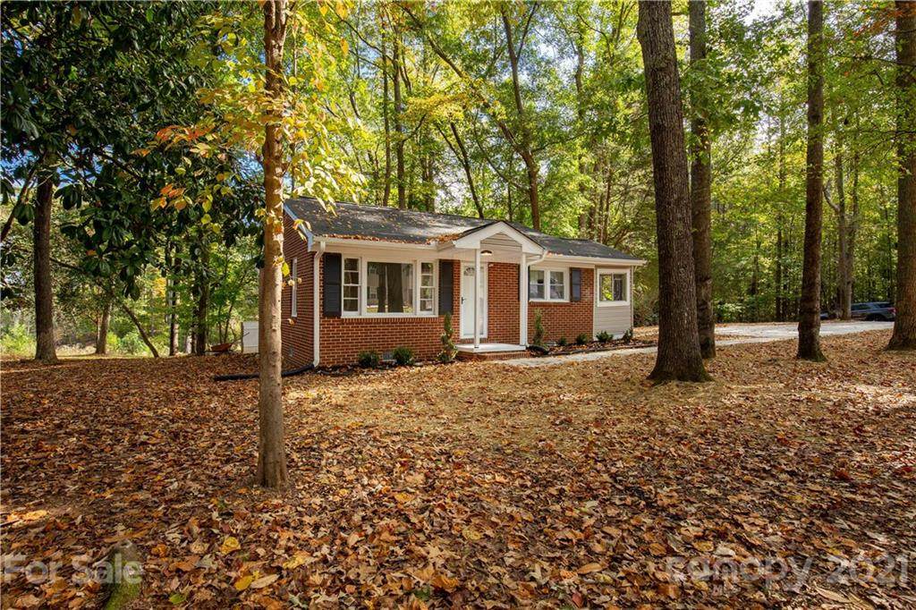 1410 Clark Place - Photo 1
