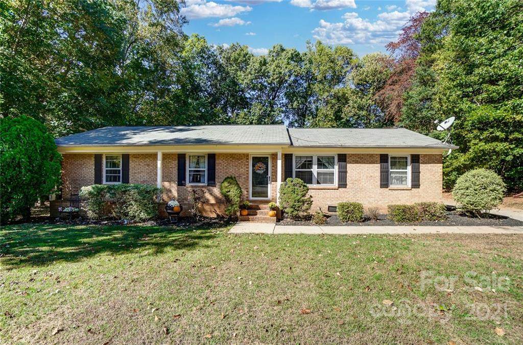 4919 Pleasant Way Lane - Photo 1