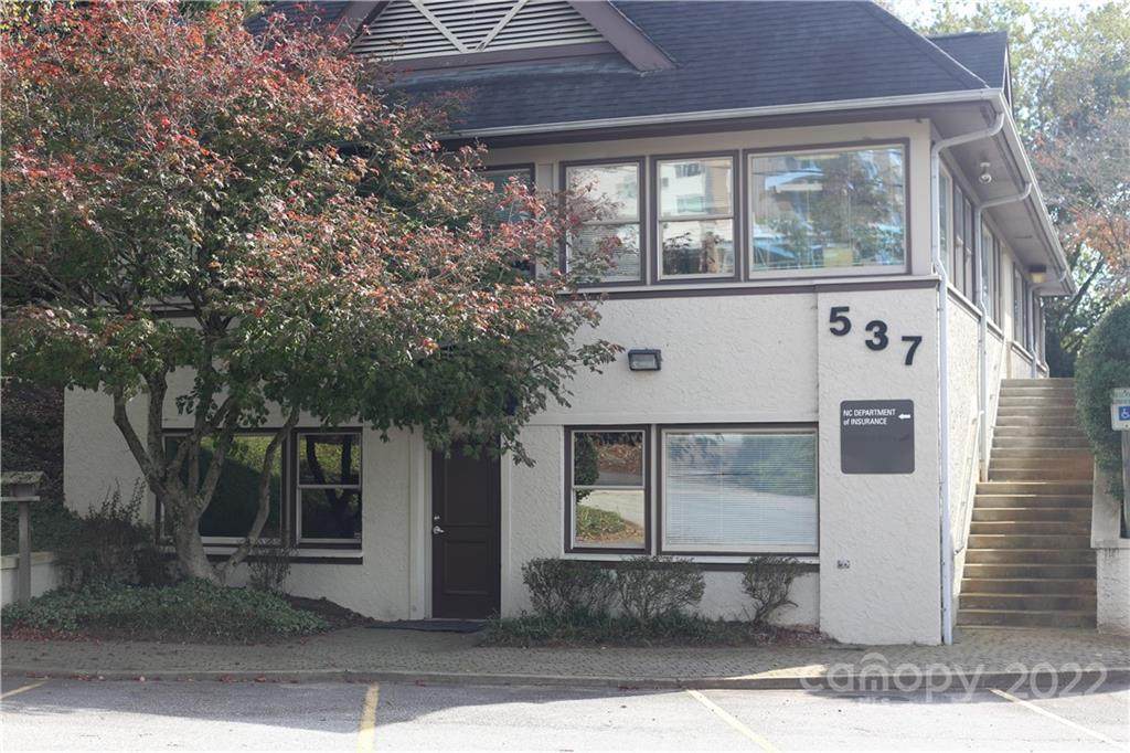 537 College Street - Photo 1